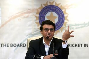 India vs Bangladesh: కోహ్లీని ఒప్పించడానికి 3 సెకన్లు పట్టింది: గంగూలీ