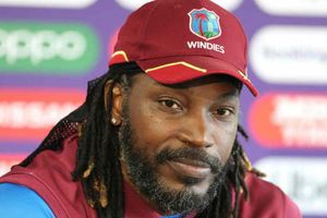 జట్టులో కనీస గౌరవం కూడా దక్కడం లేదు.. క్రిస్ గేల్ ఆవేదన!!