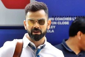 Pink ball Test: కెప్టెన్‌గా ధోని రికార్డు బద్దలు, బోర్డర్‌ని అధిగమించిన కోహ్లీ