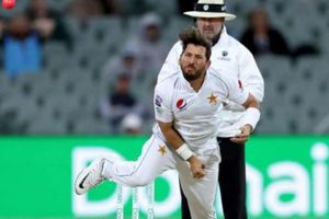 4 wickets for 400 runs: ఆసీస్ గడ్డపై యాసిర్ షా చెత్త రికార్డు!