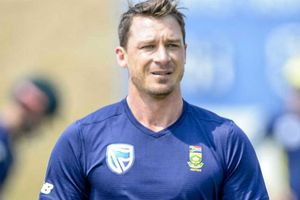 'ఇడియట్' అంటూ భారత నెటిజన్‌పై ఆగ్రహం వ్యక్తం చేసిన డేల్ స్టెయిన్