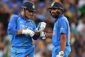 విజ్డెన్‌ టీ20 జట్టు: ధోనీ, రోహిత్‌కి దక్కని చోటు.. కెప్టెన్‌గా ఆరోన్ ఫించ్!!