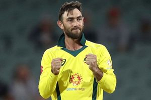 మ్యాక్స్‌వెల్ త్రీ డైమెన్షనల్ ప్లేయర్, త్వరలోనే జట్టులోకి: అండగా నిలిచిన ఆరోన్ ఫించ్