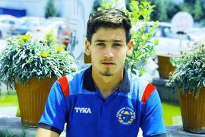 ఐపీఎల్ వేలంలో 48 ఏళ్ల వెటరన్ క్రికెటర్.. 14 ఏళ్ల కుర్రాడు!!