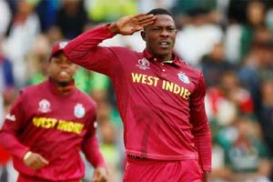 'కుంబ్లే నిరాశకు గురై కాట్రెల్‌ను తీసుకున్నాడు.. 8.5 కోట్లు అవసరం లేదు'