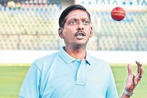 ఎమ్మెస్కే గడువు పూర్తి.. చీఫ్​ సెలెక్టర్​గా శివరామ కృష్ణన్​?