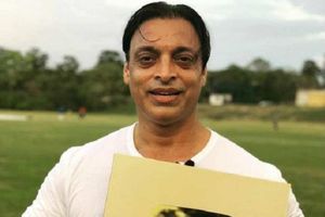 నిన్న కనేరియాపై వివక్ష... నేడు వసీం అక్రమ్ వీడియో: షోయబ్ అక్తర్ మరో దుమారం!