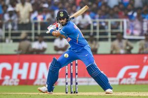 అయ్యర్‌ వీరవిహారం.. 20 ఏళ్ల సచిన్‌-జడేజా రికార్డు బద్దలు!!