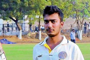 హైదరాబాద్ కెప్టెన్‌గా తన్మయ్.. రాయుడికి దక్కని చోటు!!