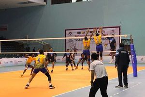 దక్షిణాసియా క్రీడలు: వాలీబాల్‌ ఫైనల్లో భారత్‌.. పాక్‌తో టైటిల్‌ పోరు!!