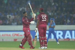 ఉప్పల్‌ స్టేడియంలో తొలి టీ20: టీమిండియా విజయ లక్ష్యం 208