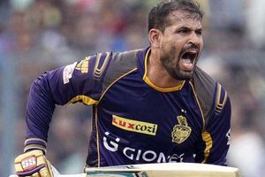 వేలంలో 'యూసుఫ్'కు చుక్కెదురు.. ఇర్ఫాన్‌ భావోద్వేగ ట్వీట్‌!!