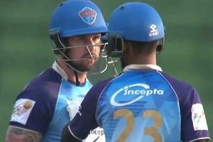 ఎక్కువ మాంసం తినండి: బంగ్లా క్రికెటర్లకు సఫారీ బ్యాట్స్‌మన్‌ సలహా!