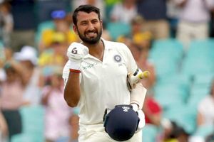 50 సెంచరీలు.. అరుదైన మైలురాయిని అందుకున్న పుజారా!!