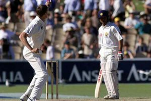 అది ఎల్బీడబ్ల్యూ కాదు.. ఎస్బీడబ్ల్యూ.. ఇప్పటికీ ఇండియన్ ఫ్యాన్స్ తిడుతూనే ఉంటారు !