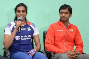 కష్టమైనా.. సింధు అలవాటు చేసుకోవాలి : గోపి చంద్