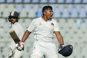 సర్ఫరాజ్‌ఖాన్ ట్రిపుల్ సెంచరీ.. రంజీల్లో అరుదైన ఘనత