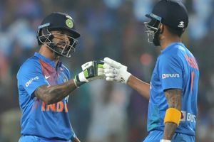 ICC T20I Rankings: కేఎల్ రాహుల్ 6... కెప్టెన్ కోహ్లీ 9