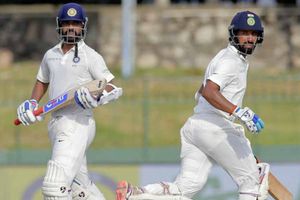 పుజారను తిట్టొద్దు.. గతం గతః.. ఫ్రెష్‌గా బరిలోకి దిగాలి: రహానే