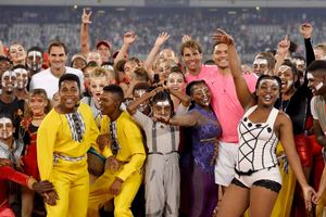 చిన్నారుల కోసం ఫెడరర్ vs నాదల్... రికార్డు స్థాయిలో పోటెత్తిన అభిమానులు..