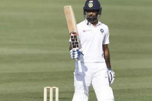 విహారి సెంచరీ.. 263 పరుగులకు భారత్ ఆలౌట్.. బ్యాటింగ్ చేయని కోహ్లీ!!