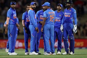 మూడో వన్డేలో కివీస్‌ ఘన విజయం.. 3-0తో సిరీస్ వైట్‌వాష్‌.. భారత్ చెత్త రికార్డు!!