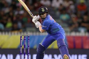 'షెఫాలీ ఆటలో ఎలాంటి మార్పులు కోరలేదు.. పూర్తి స్వేచ్ఛనిచ్చాం'