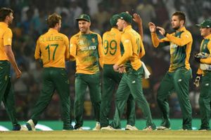 ఆస్ట్రేలియాతో టీ20 సిరీస్‌.. అధికారికంగా డికాక్ చేతికి పగ్గాలు.. దక్షిణాఫ్రికా జట్టు ఇదే!!