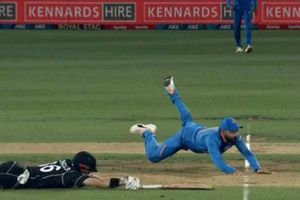 వావ్.. కోహ్లీ, ఫీల్డింగ్ అంటే ఇది.! (వీడియో)