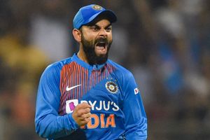 ఇది కోహ్లీ నయా పోస్ట్.. సుందర్ దోస్త్!!