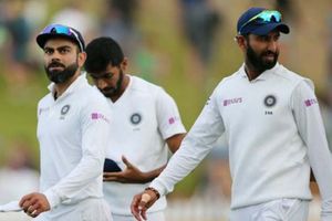 ఐసీసీ టెస్ట్ ర్యాంకింగ్స్‌లో టాప్ కోల్పోయిన కోహ్లీ.. బుమ్రా, పుజారా కూడా..