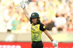 మహిళా దినోత్సవం రోజునే: హార్ధిక్ పాండ్య రికార్డును బ్రేక్ చేసిన అలీస్సా హీలీ