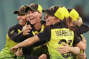 భారత్ కల చెదిరింది.. మరోసారి విశ్వవిజేతగా ఆస్ట్రేలియా నిలిచింది!!