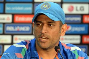 ధోనీ.. ఫన్నీ ప్రెస్ కాన్ఫరెన్స్ గుర్తుందా?