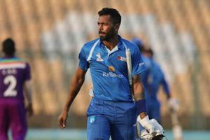 20 సిక్స్‌లతో హడలెత్తించిన హార్దిక్ పాండ్యా.. టీ20ల్లో రికార్డు బ్యాటింగ్‌!!