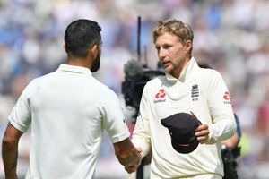 క్రికెట్‌పైనా కరోనా ఎఫెక్ట్.. ఇకపై ఆటగాళ్లతో కరచాలనం చేయం: జో రూట్