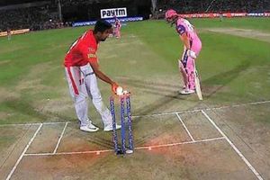 బయటికి వెళ్తే మన్కడింగ్ ఔటే.. తస్మాత్ జాగ్రత్త: అశ్విన్