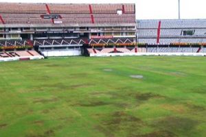 ఐసోలేషన్‌ వార్డుల కోసం ఉప్పల్ స్టేడియం !!