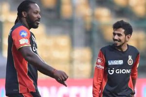 చహల్ చిరాకు తెప్పిస్తున్నావ్.. నిన్ను బ్లాక్ చేస్తున్నా: క్రిస్ గేల్