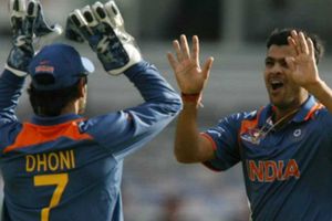 ఆటను అర్థం చేసుకోవడంలో ధోనీని మించినోడు లేడు: ఆర్పీ సింగ్