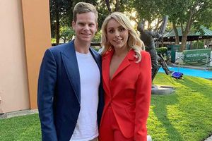 గేమ్ ఓడిపోయిన స్టీవ్‌ స్మిత్‌.. ట్రోల్ చేసిన సతీమణి!!