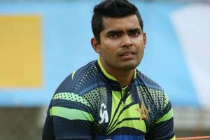 ఉమర్‌ అక్మల్‌పై పీసీబీ వేటు.. మూడేళ్ల నిషేధం!!