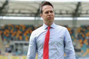 ఐపీఎల్ నిర్వహణపై ఇంగ్లండ్ మాజీ క్రికెటర్ కీలక సూచన!!