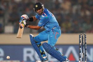 'యువరాజ్ ఔటవ్వగానే గుండెపగిలింది.. ఓడిపోతామని ఫిక్స్ అయ్యా'