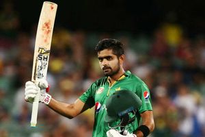 కెప్టెన్‌కి ఉండాల్సిన అర్హతలు లేవు.. బాబ‌ర్‌ ఆజమ్‌పై మండిపడుతున్న మాజీలు!!