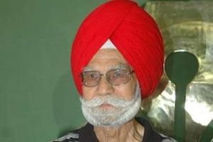 హాకీ దిగ్గజం బల్బీర్‌ సింగ్‌ ఆరోగ్యం విషమం.. వెంటిలెటర్‌పై చికిత్స‌!!