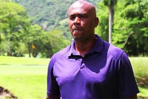 విండీస్ వీరుడు ఇయాన్ బిషప్ దశాబ్దపు వన్డే జట్టు.. కెప్టెన్ మనోడే!