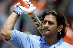 విశాఖలో ధోనీ విధ్వంసాన్ని ఊహించలేదు.. అలాంటి ఇన్నింగ్స్ మళ్లీ చూడలేదు: కైఫ్