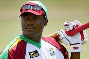 బ్రియన్‌ లారాతో ఉన్న ఆ యువ భారత ఆటగాడు ఎవరో తెలుసా?