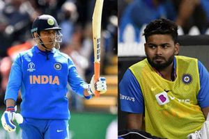 ధోనీ వారుసడన్న పంత్ వాటర్ బాటిళ్లు అందిస్తుండు: నెహ్రా